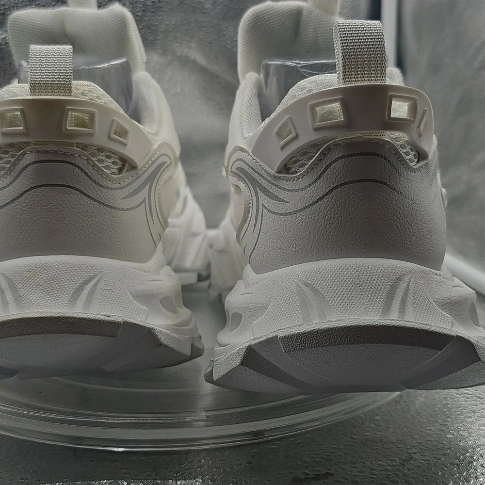 A Women Non Brand White Sneaker Tennis Athletic Shoes 10.5